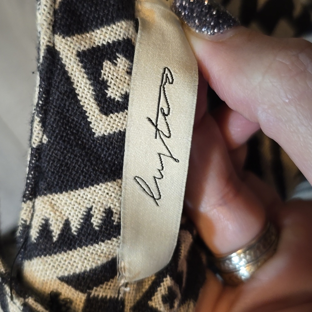 Luster Tribal Print Sleeveless Mini Dress. Size L. - Picture 7 of 16
